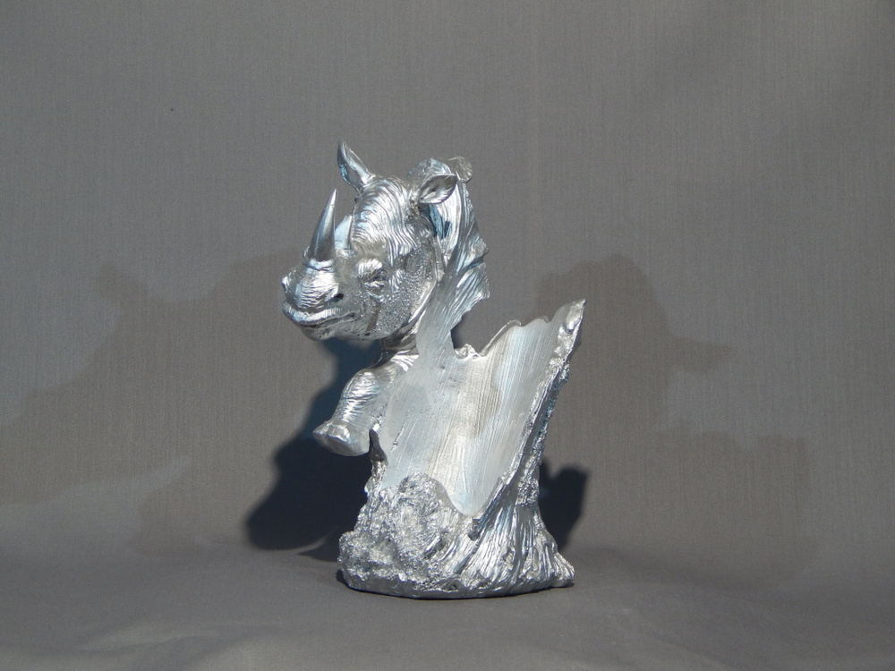 Подставка под бутылку "Носорог" цвет светлое серебро 25см  #1