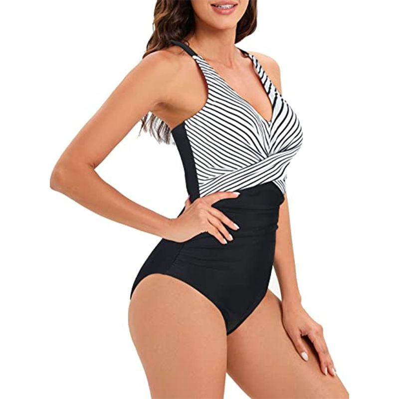 Купальник слитный Fila Women's Swimsuit #1