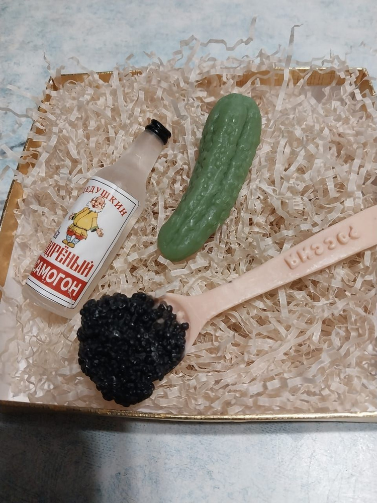 Набор фигурного мыла: самогон, огурчик, ложка с черной икрой  #1
