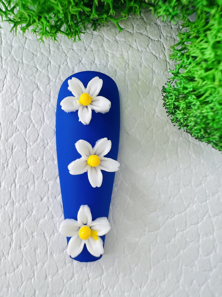 Объемные ромашки 3 шт (7*7 мм белые) для декора и дизайна ногтей. Стразы, кабошон для маникюра.  #1