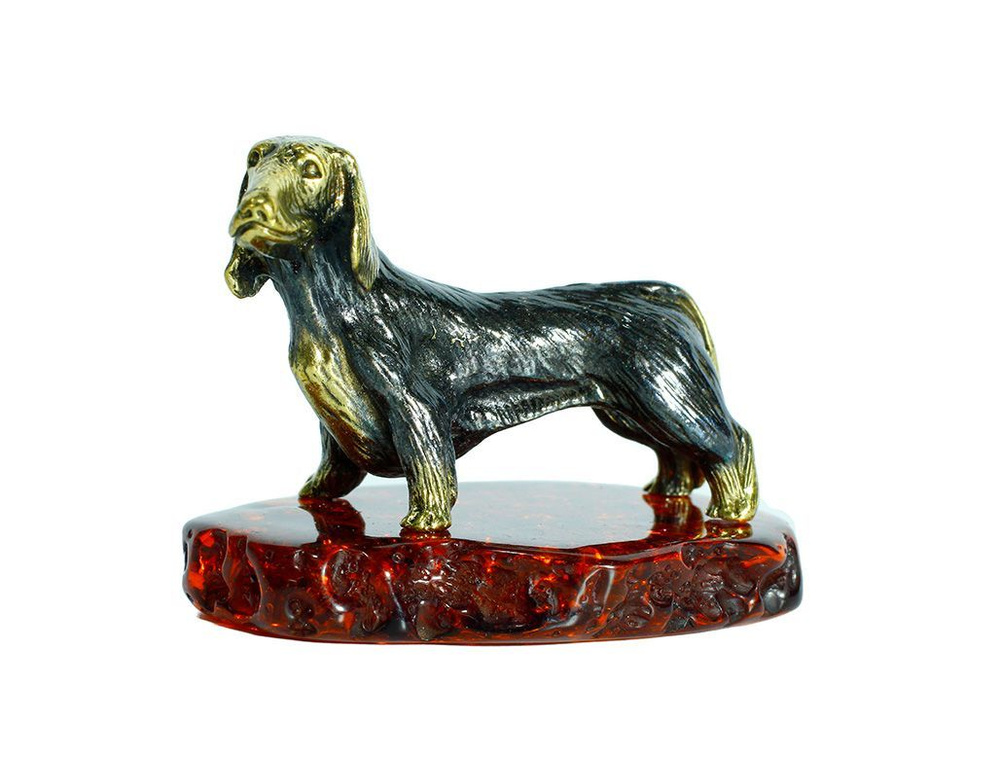Сувенир собака Такса из латуни и прессованного янтаря. #1