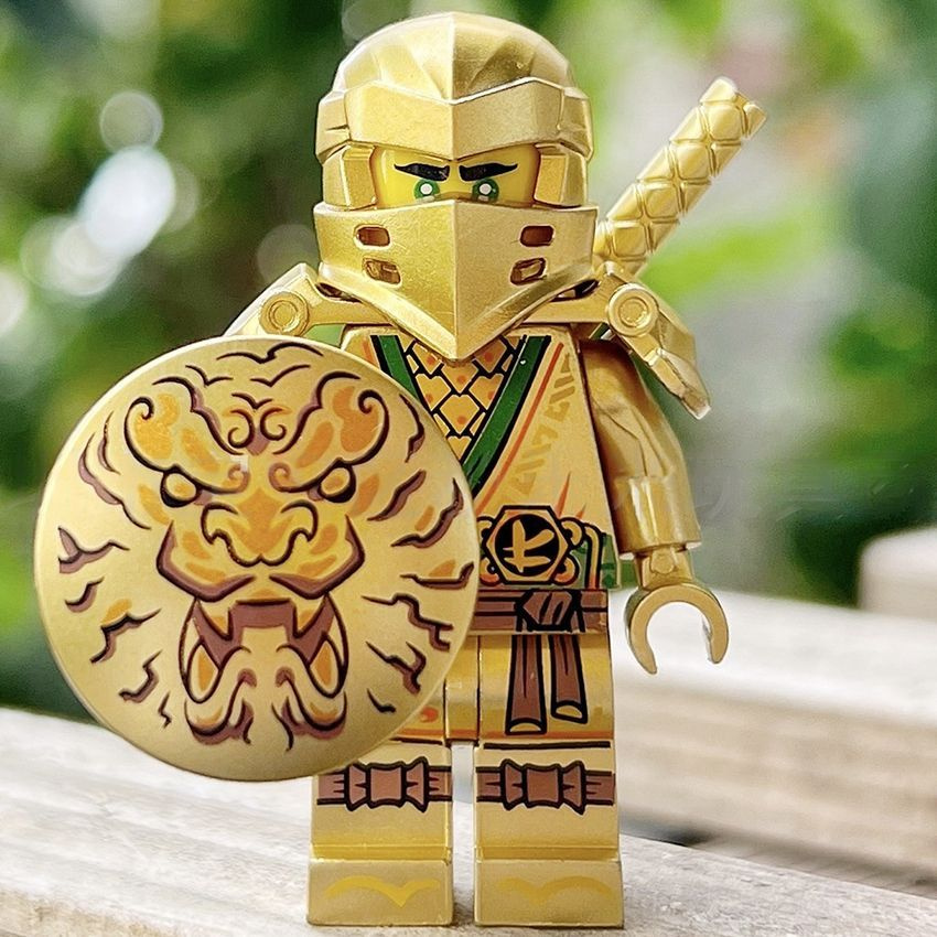 Фигурка Ninjago Ниндзяго, Золотой Ниндзя Ллойд, конструктор для мальчиков  #1