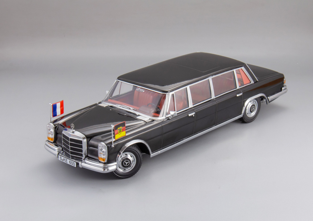 Масштабная модель Mercedes-Benz 600 W100 Pullman "Brandt/Pompidou" #1