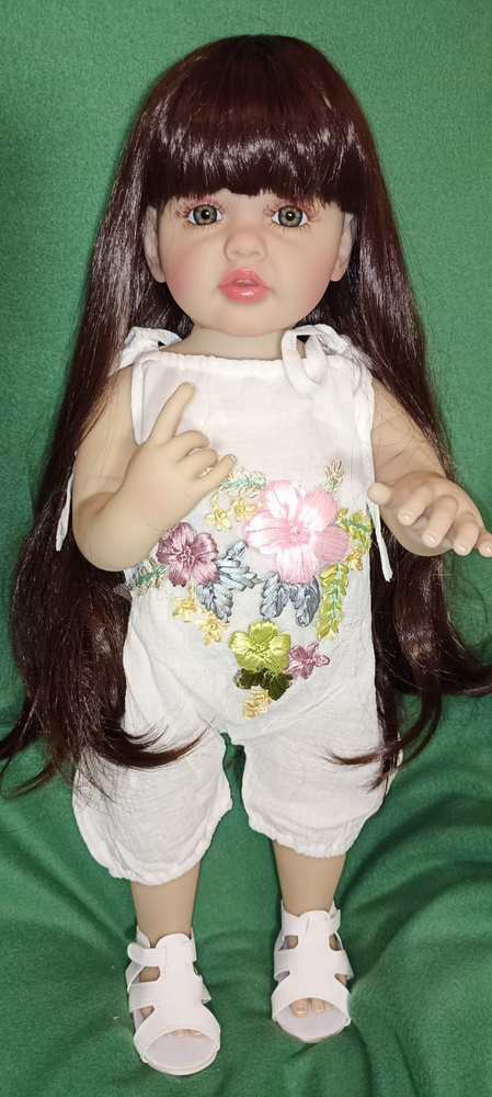 Кукла-реборн BZDOLL, 55см, виниловая, в белом песочнике с аксессуарами  #1