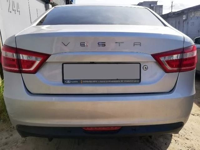 Надпись (орнамент, эмблема, трафарет, шильдик) на крышку багажника в стиле Porsche "VESTA" Веста, хром #1
