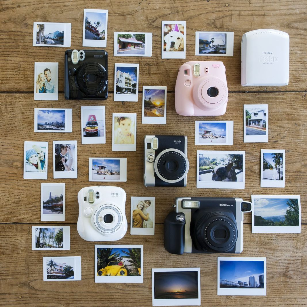 Совместимость: Instax Mini 7 / 8 / 9 / 11 / 12 / 25 / 50 / 70 / 90 / LiPlay / Minion / Hello Kitty / Evo, также подходят к Polaroid PIC 300, Leica Sofort, Lomo Instant Automat, Lomo Instant MINI,  Lomo instant automat и принтерами Instax Share SP-1, SP-2, Mini Link.