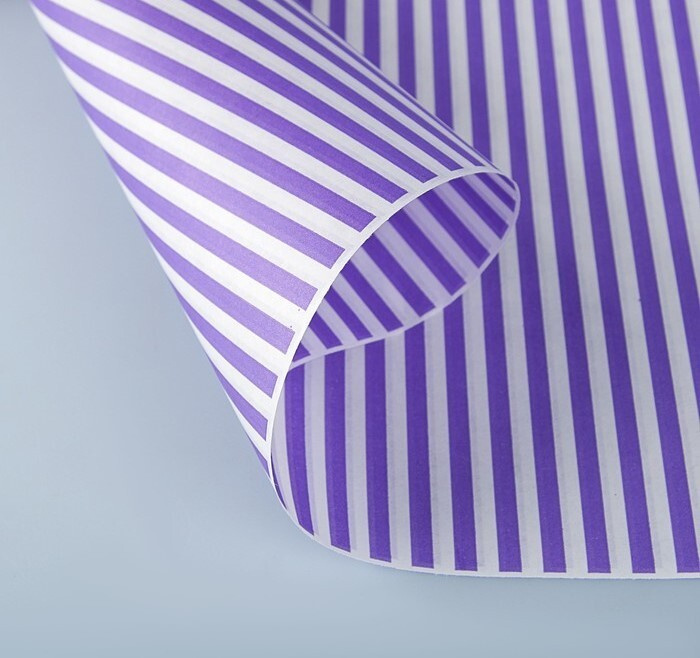 Крафт-бумага белёная, 2-х сторонняя, 70г, 0,5 x 10 метров, Фиолетовые полосы  #1