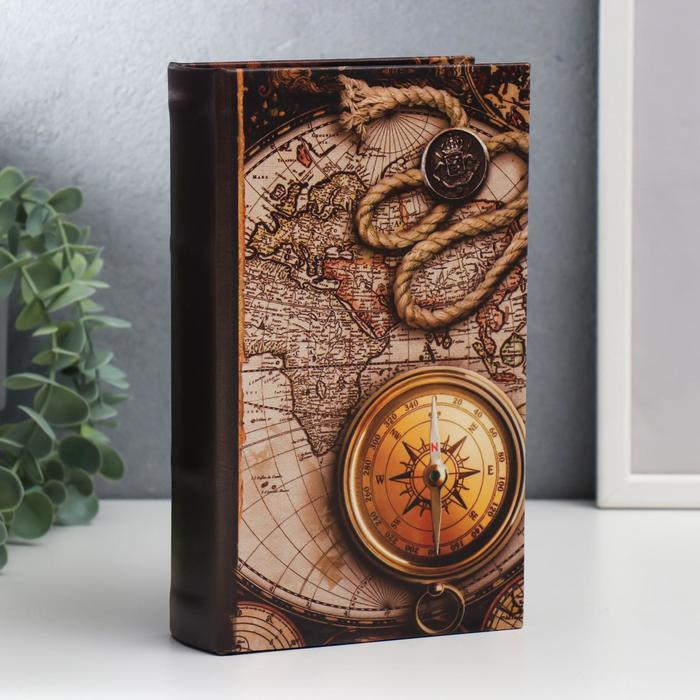 Сейф-книга дерево, кожзам "Старые карты и золотой компас" 21х13х5 см  #1
