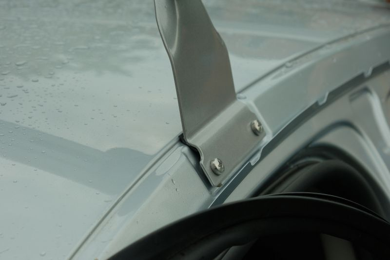 Багажник на крышу Renault LOGAN, Sandero, черная дуга п/у сталь / silver опоры из х/к стали ULTRA-BOX #1