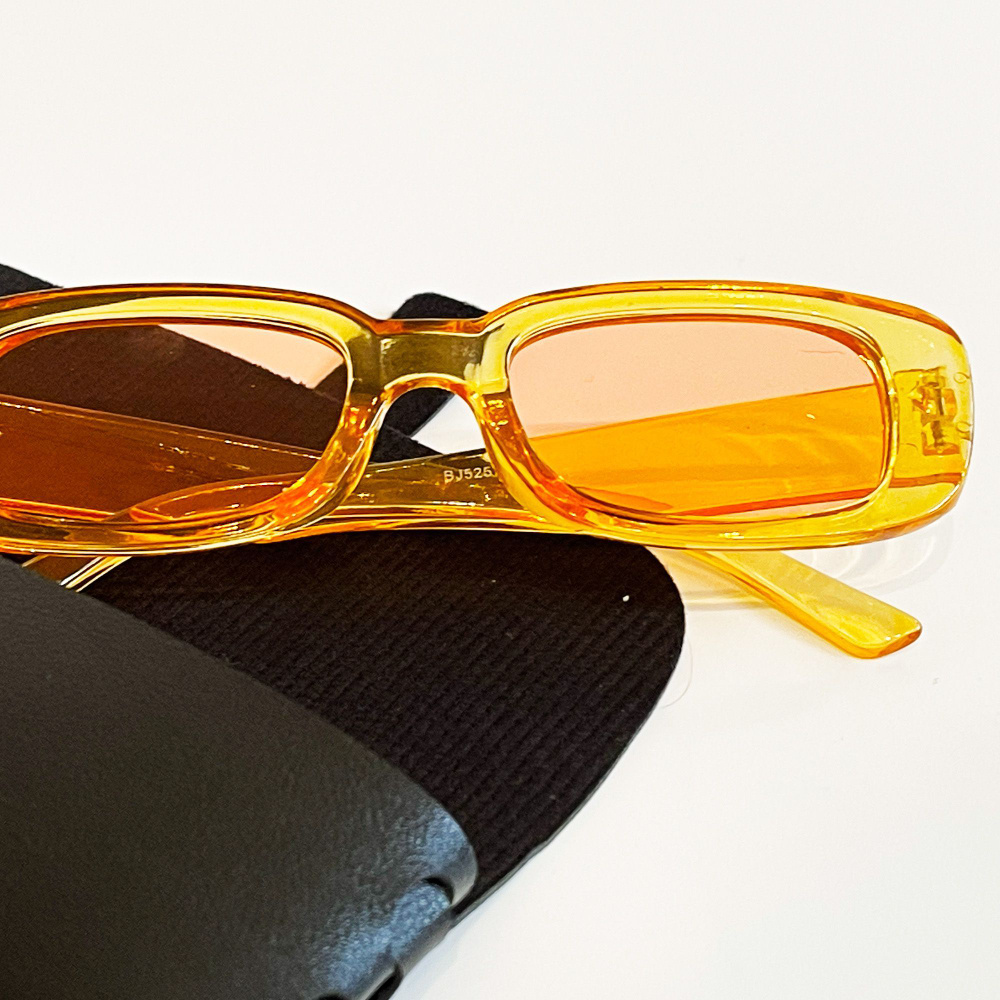 Очки солнцезащитные женские прямоугольные/ туристический аксессуар / модные очки и футляр, оранжевый #1
