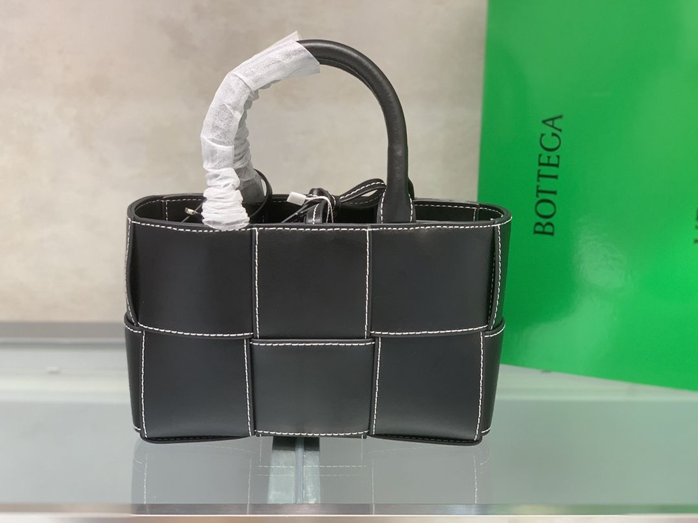 BOTTEGA VENETA Сумка #1