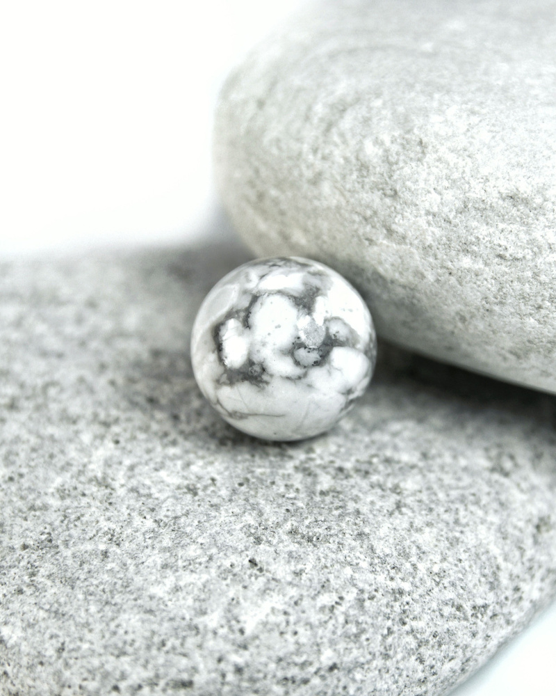Кахолонг - шар, натуральный камень, диаметр 30 мм, 1 шт - для декора, поделок, бижутерии  #1