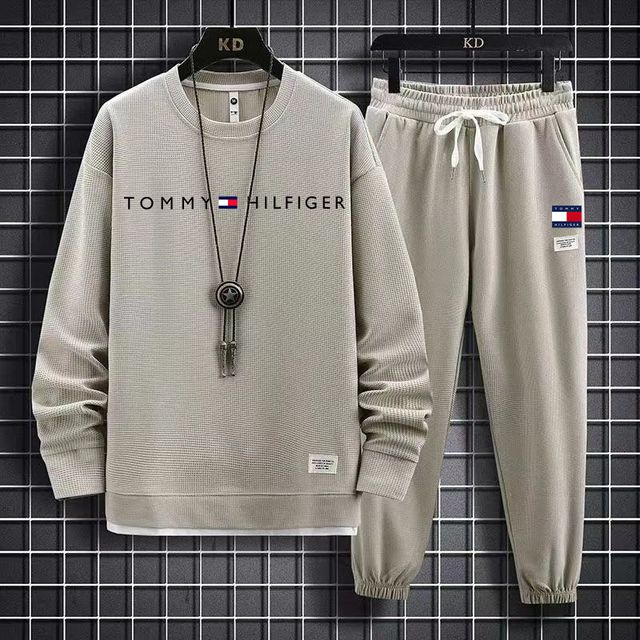 Костюм спортивный Tommy Hilfiger #1