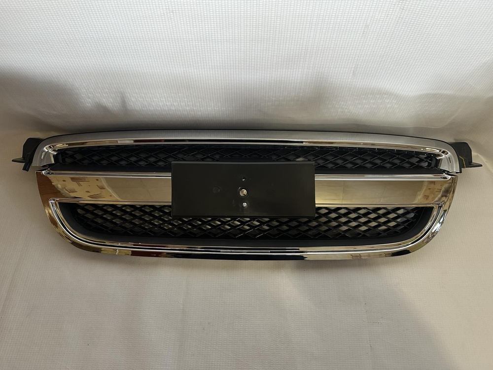 Решетка радиатора с молдингом капота Шевроле Авео CHEVROLET Aveo T250 ...