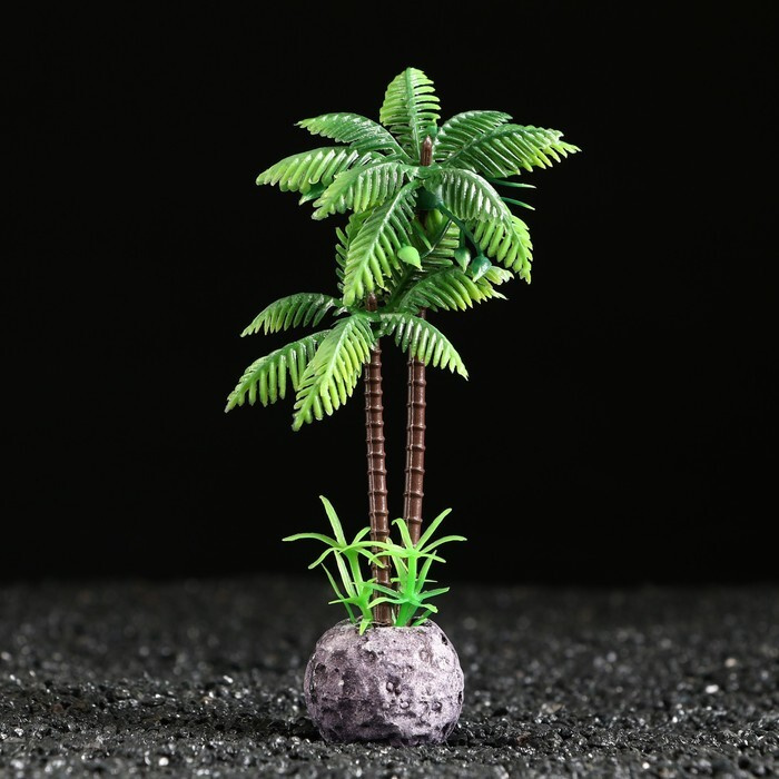 Растение искусственное "Пальма", 5 х 5 х 15 см #1
