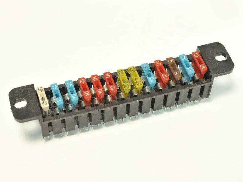 Блок предохранителей Волга 3110, Газель, Валдай, в сборе, АВАР, 41.3722 ...