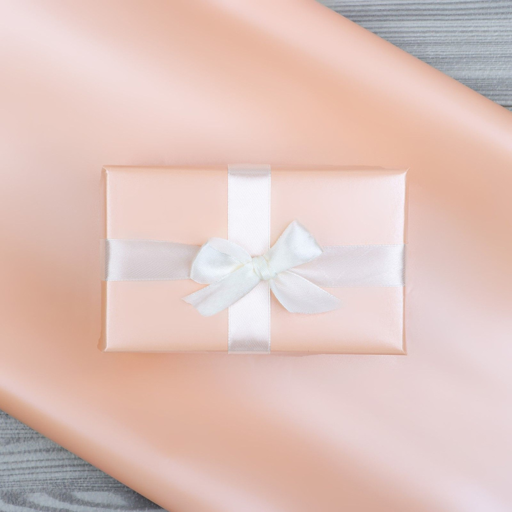 Упаковочная бумага для подарков 2 листа перламутровая персиковй жемчуг 50х70 см с лентой атласной 3 метра #1