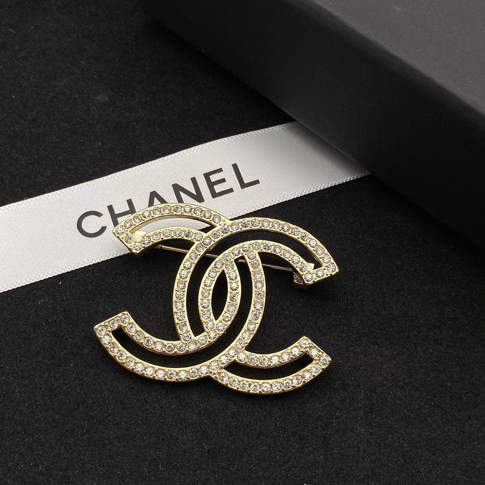 Chanel Брошь #1