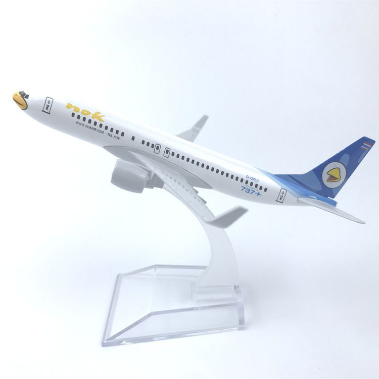 Металлическая модель самолета Boeing 737 NOK / авиация #1