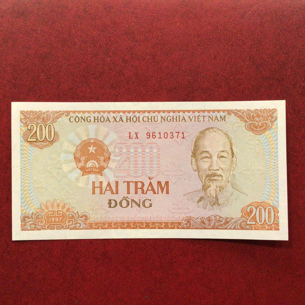 Банкнота Купюра Вьетнам 200 Донг 1987 год UNC арт 58 #1