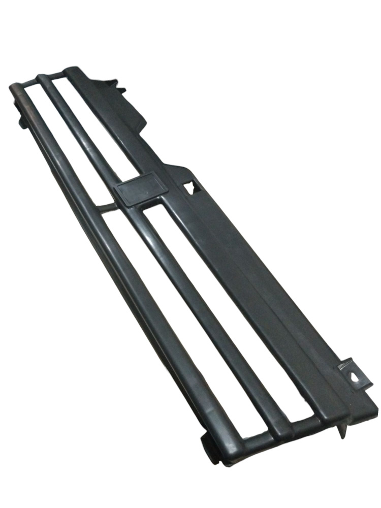 Решетка радиатора на ВАЗ 21093 / черная ОАО пластик - LADA арт. Решетка ...