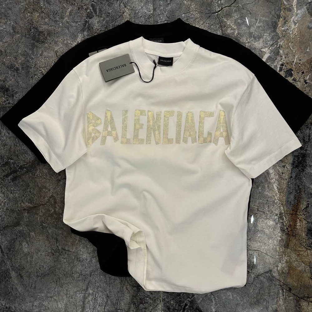 Футболка Balenciaga #1