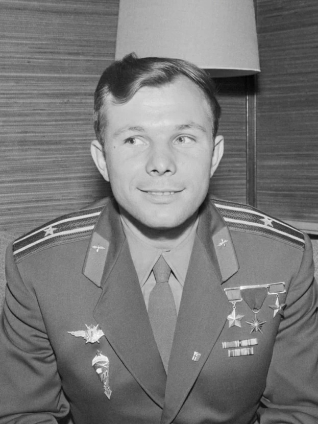 плакат, постер Gagarin Yuri, Юрий Гагарин на бумаге, размер 21х30см  #1