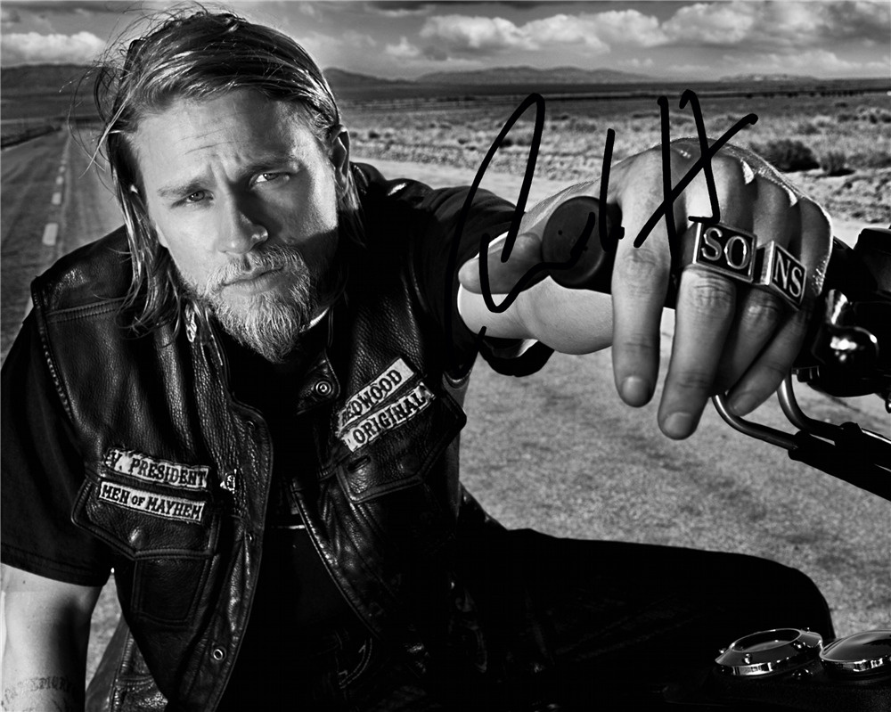 Автограф Чарли Ханнэм Сыны Анархии - Автограф Charlie Hunnam Sons Of Anarchy - Фото с автографом, Подписанная #1