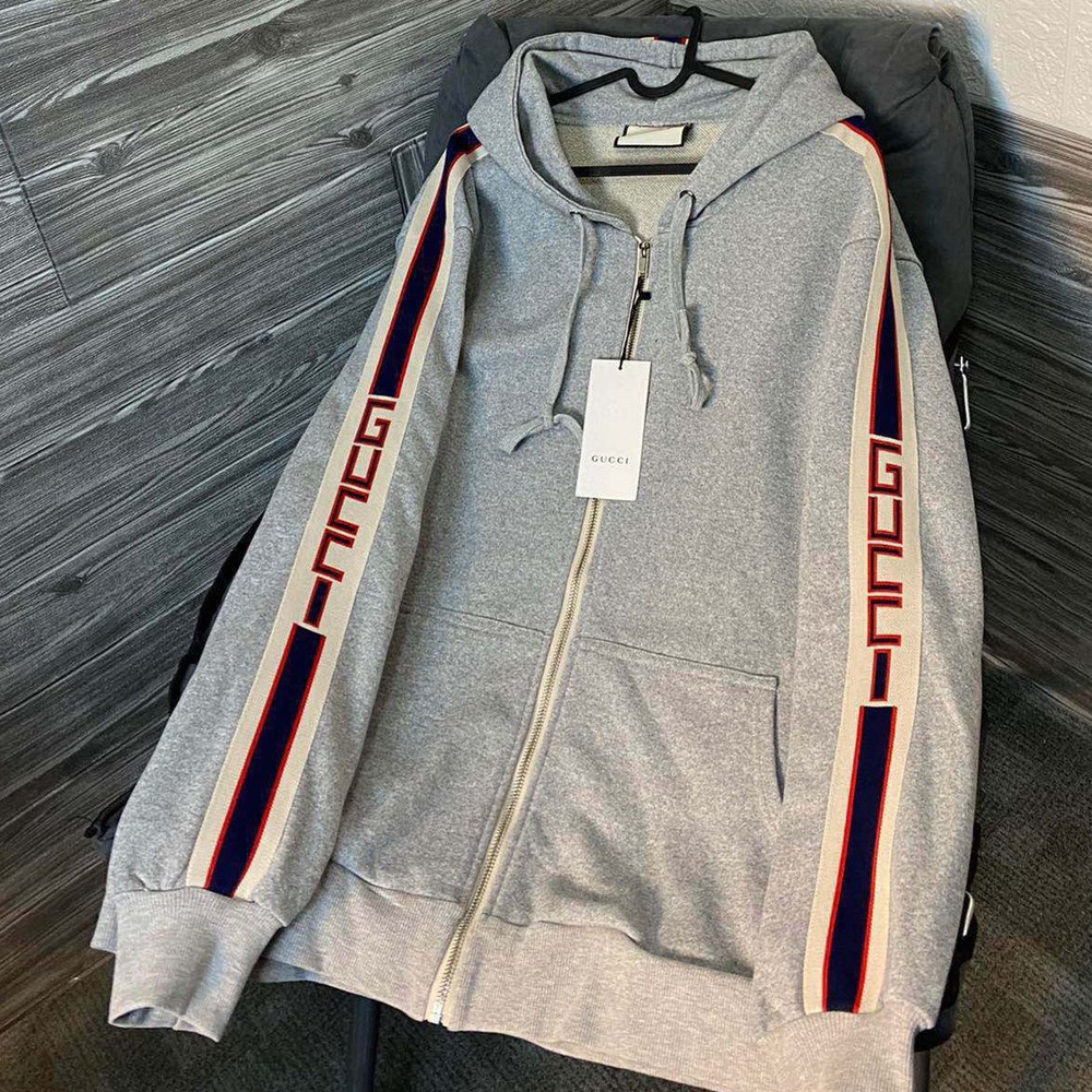 Худи Gucci - купить с доставкой по выгодным ценам в интернет-магазине ...