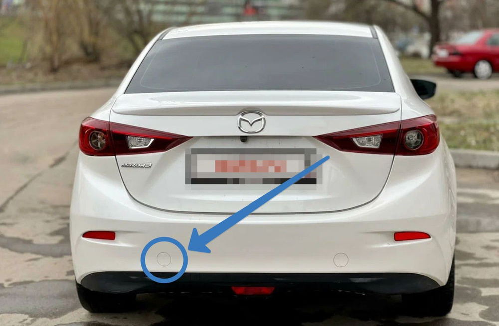 Левая заглушка заднего бампера Mazda 3 BM седан (2013-2018) артикул BHN150EL1BB  #1