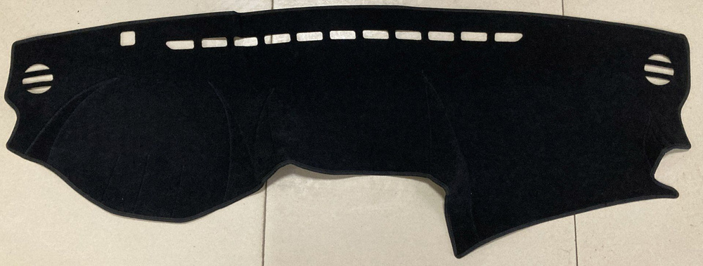 Накидка на панель приборов Lifan X60(черный кант,нескользящая основа)  #1