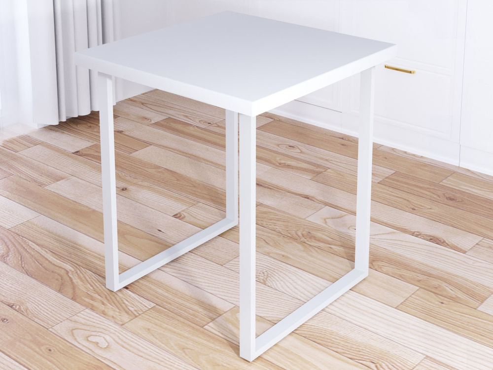 Стол кухонный Loft квадратный со столешницей белого цвета из массива сосны 40 мм и белыми металлическими #1