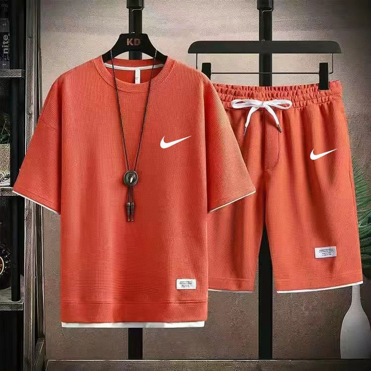 Комплект футболок Nike #1