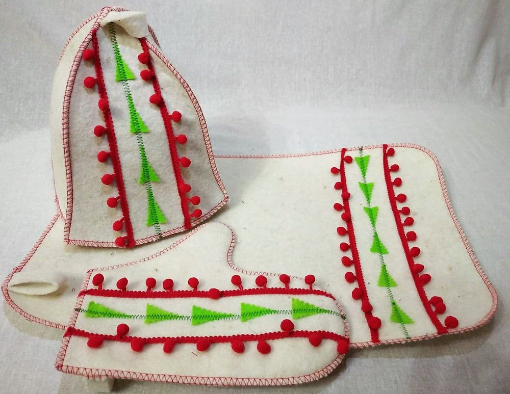 Набор подарочный 3 предмета "Белый Норвежский" красно-зеленый (шапка, рукавица, коврик)  #1