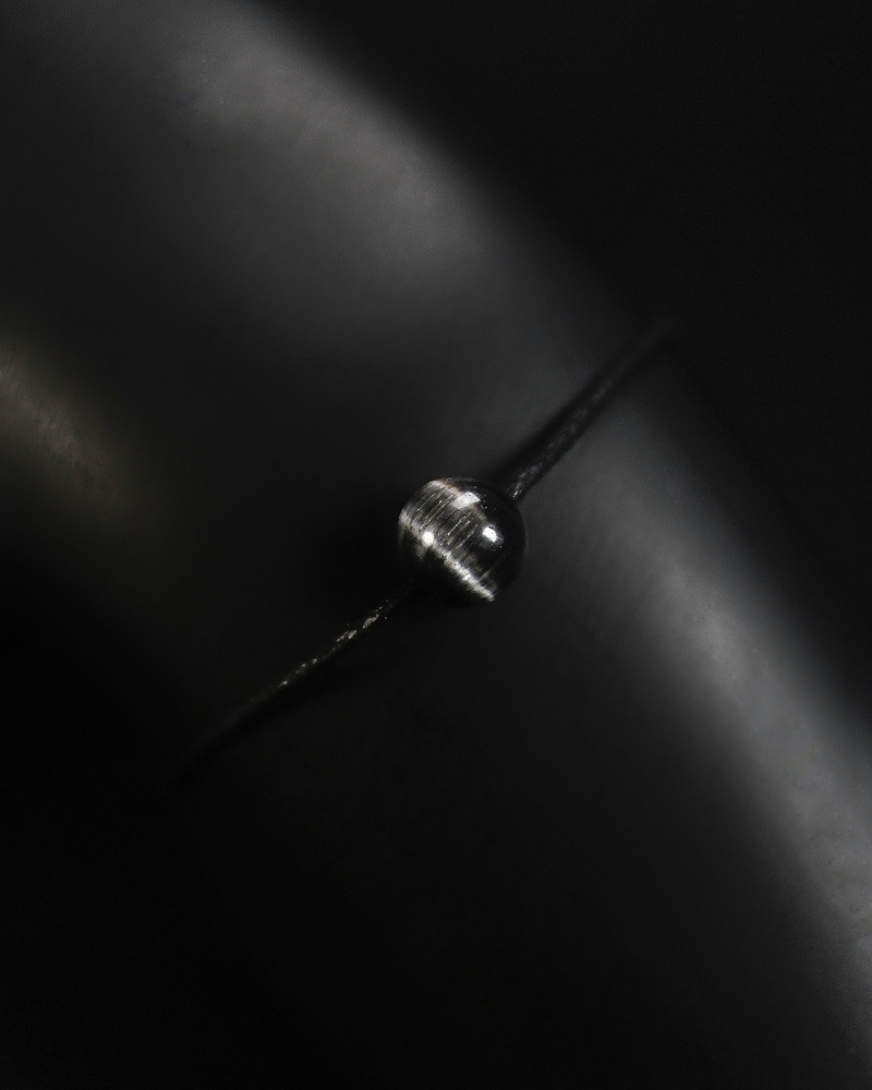 Браслет Кошачий глаз - имитированный камень, цвет черный, 8 мм, на черном шнурке - привлекает любовь #1