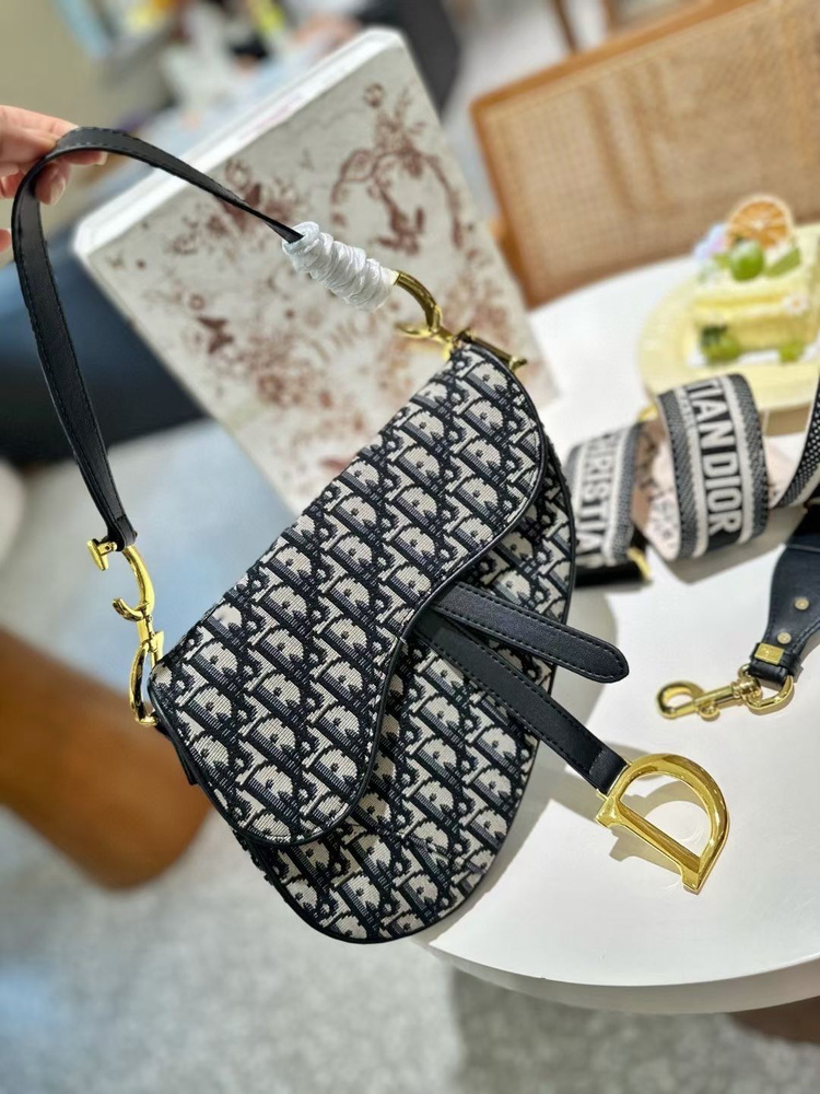 CD CHRISTIAN DIOR PARIS OZON 1278051645