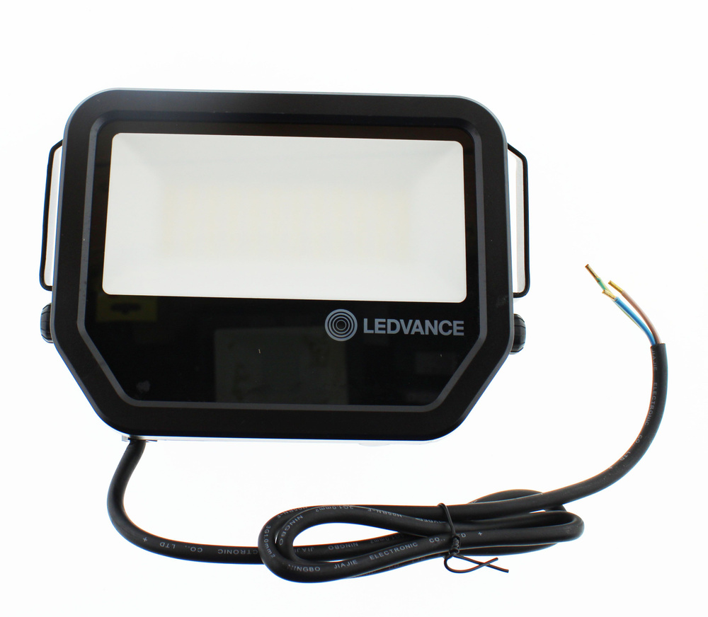 Прожектор светодиодный LEDVANCE ДО 50Вт 6500К IP65 черный #1