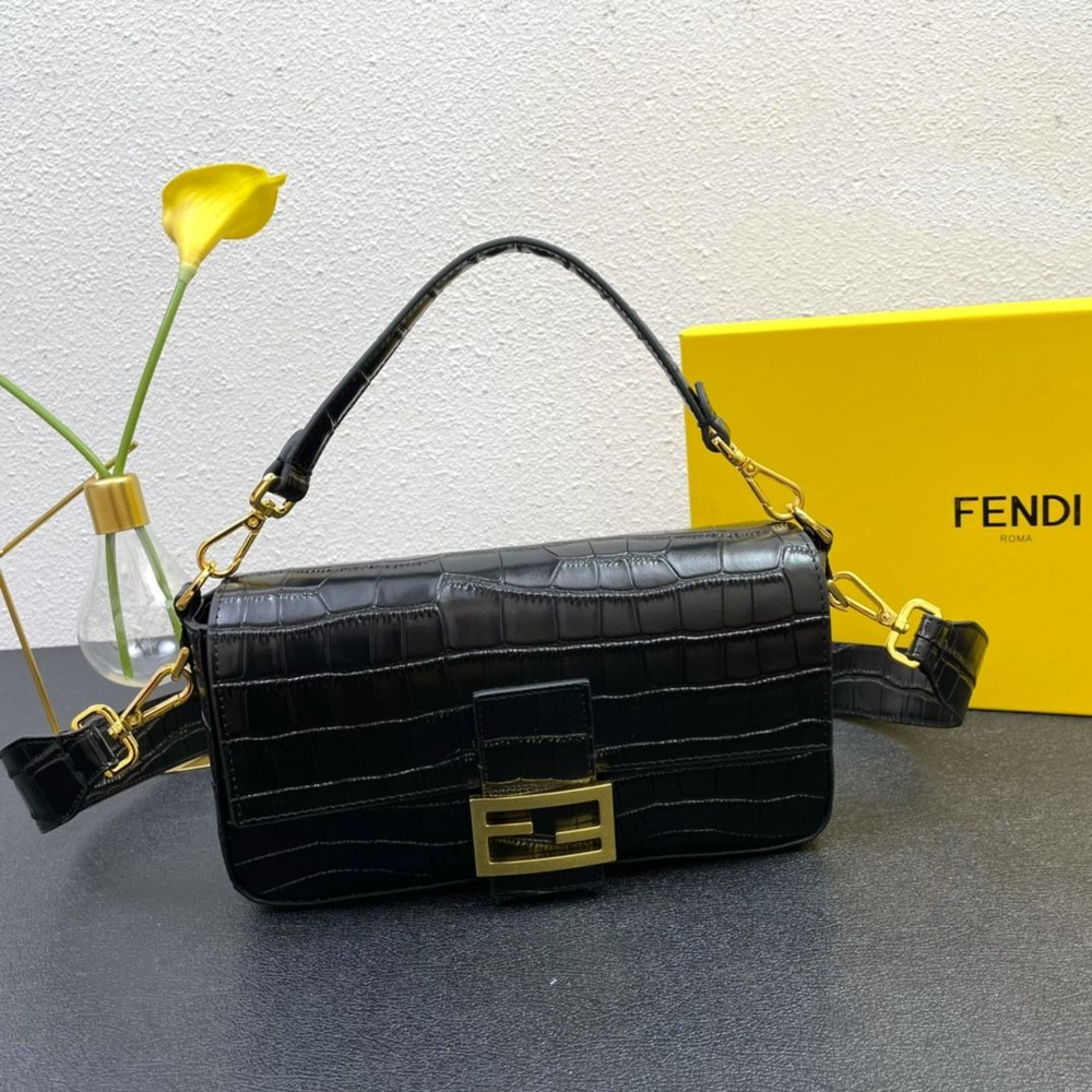 Fendi Сумка на плечо #1