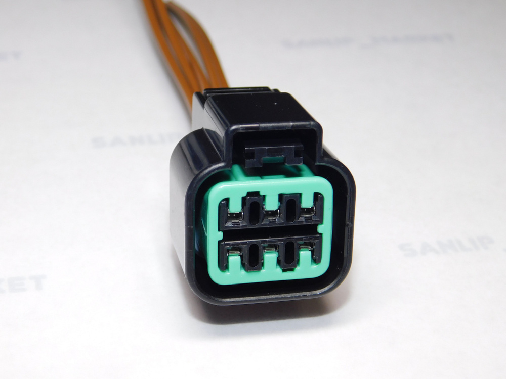 Разъем с проводами фишка для фары, на фару Chevrolet Lacetti, Kia ...