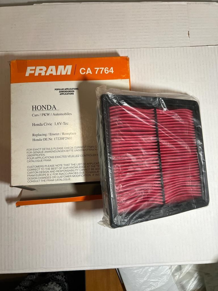 Фильтр воздушный FRAM HONDA C-RV; H-RV; Civic 1 6i V16 CA7764 #1