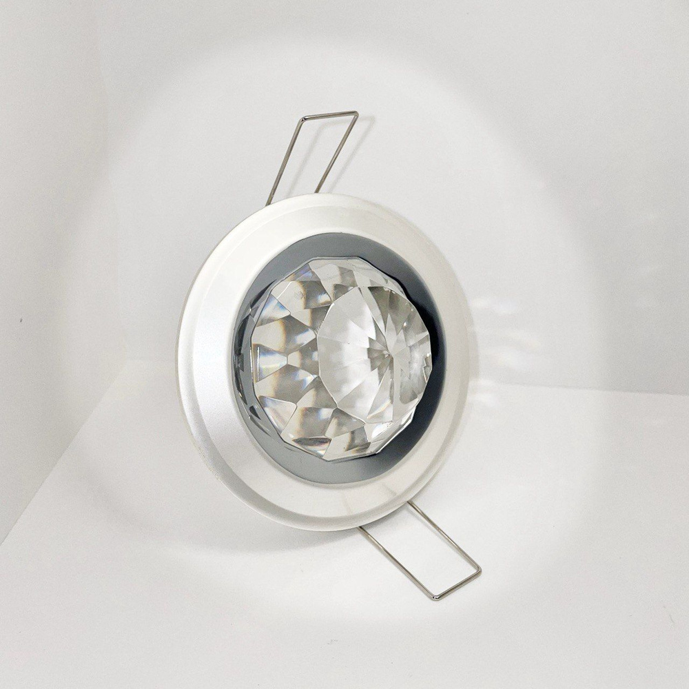 Светильник точечный литой встраиваемый, с декоративным кристаллом,под лампу MR16 GU5.3,белый жемчуг/хром #1