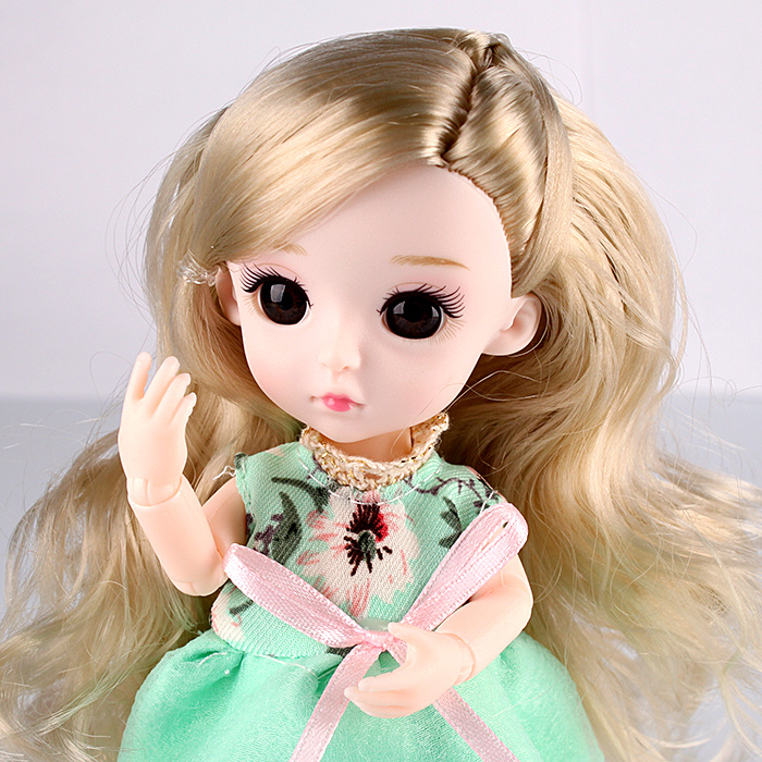 Шарнирная кукла Walala (девочка) коллекционная 16 см., все суставы подвижны, с аксессуарами (с одеждой, #1