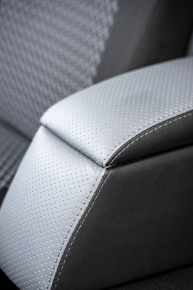 Подлокотник БАР между сидений для а/м Газель 3302 (серый) перф. экокожа  #1