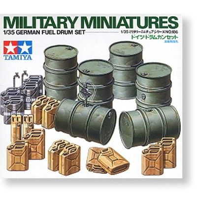 Сборная военная модель Tamiya 35186 1/35 scale War scene accessories oil barrel suit model kit  #1