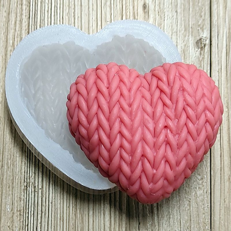 Силиконовая форма для шоколадных плиток Brilliant Mold. Молд Сердце вязаное  #1