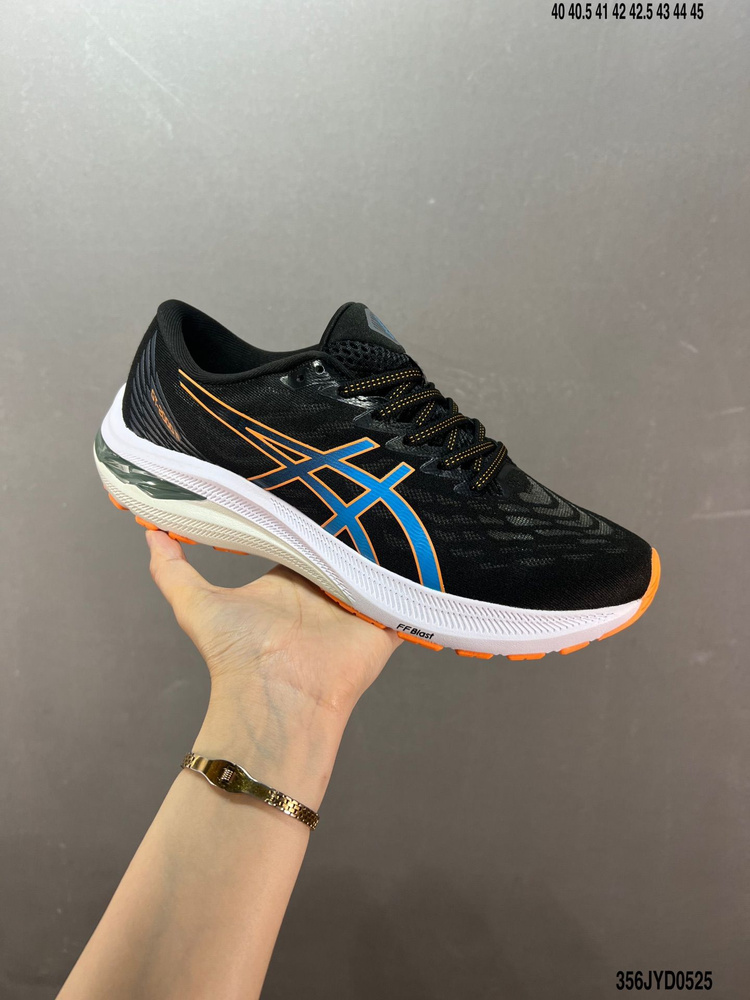 Кроссовки ASICS #1