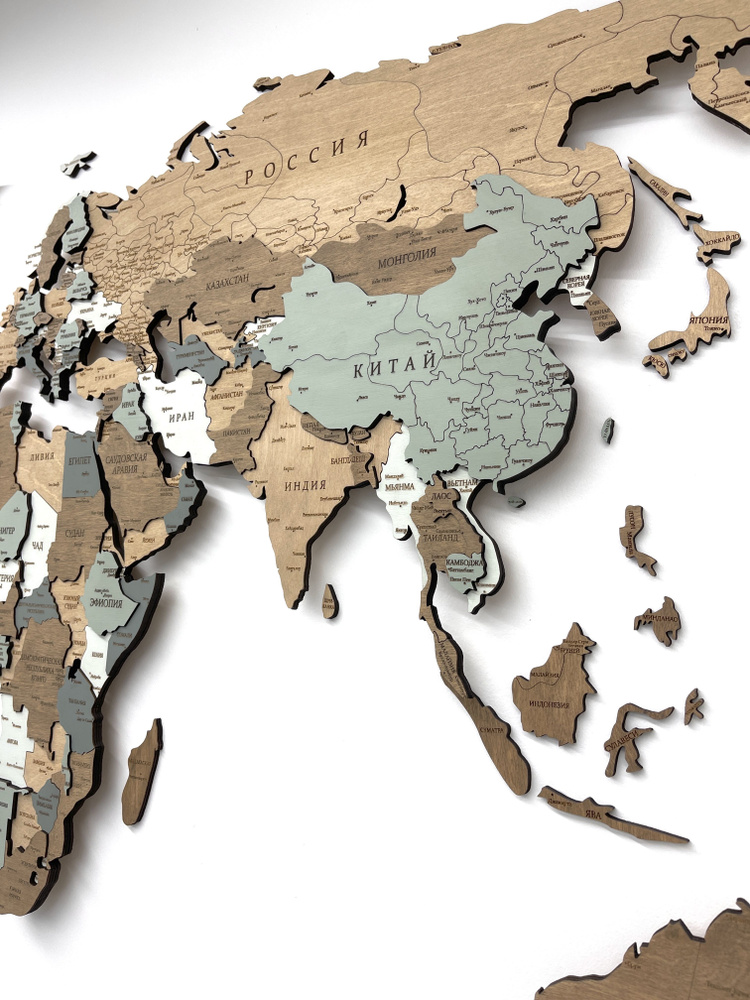 Деревянная карта мира на стену 3D многоуровневая 160/85 см в цвете платан на русском языке подробная #1