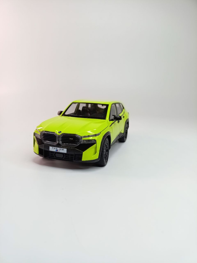 Модель автомобиля BMW XМ коллекционная металлическая игрушка масштаб 1:24  #1