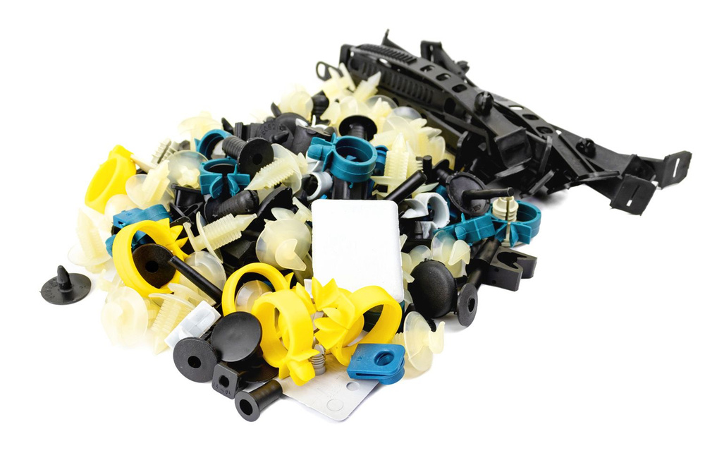 Набор пластиковых изделий кузова ВАЗ 2110, 2111, 2112 - купить с ...