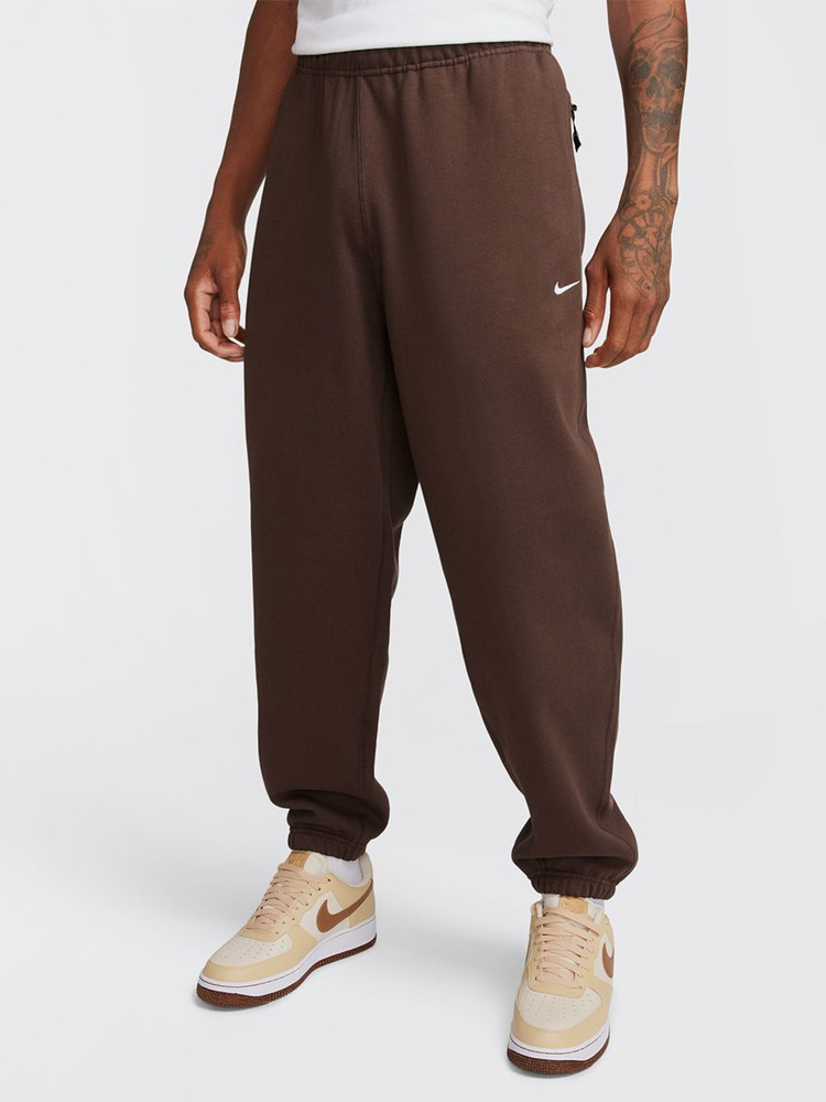 Брюки спортивные Nike M Nk Solo Swsh Flc Cf Pant #1